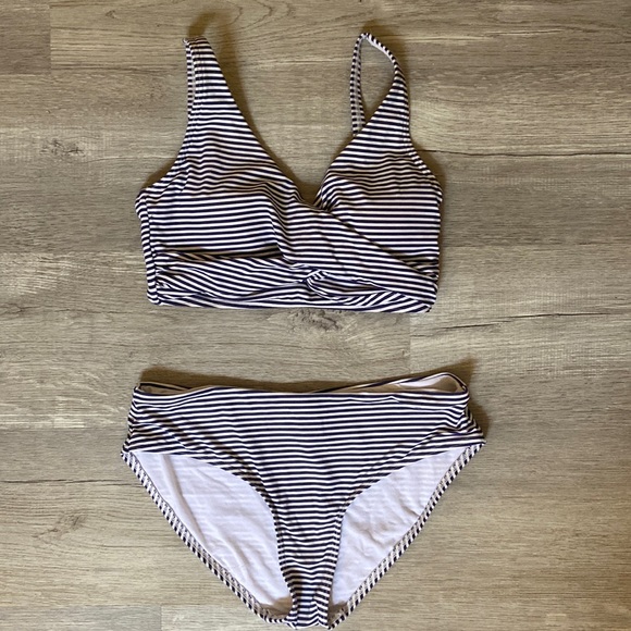 Nip Tuck swim bikini set nautical stripes - Picture 1 of 10